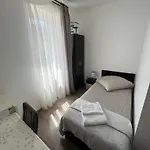 Nocleg ze śniadaniem Nv 3*