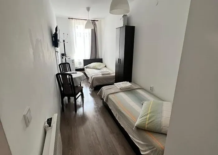 Nv לינה וארוחת בוקר