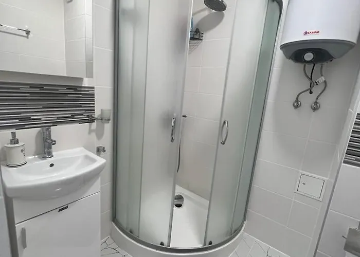 住宿加早餐酒店 Nv