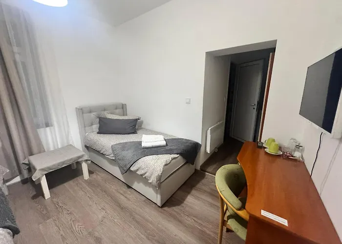 Nv 路德斯塔德·艾斯勒本